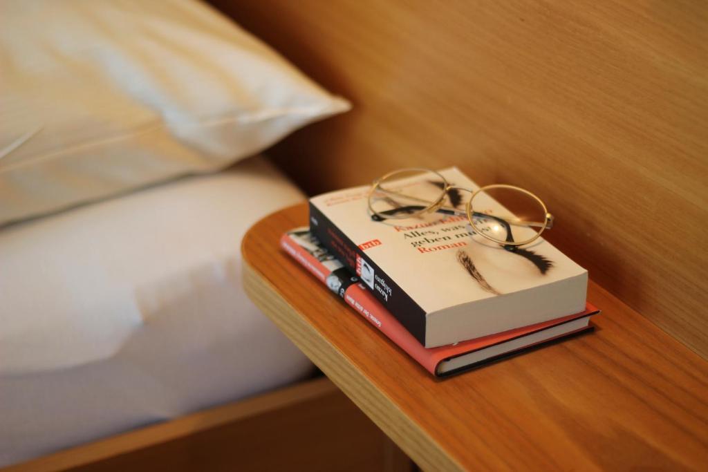 An der Persiluhr Stadt-gut-Hotel Lünen Zimmer foto